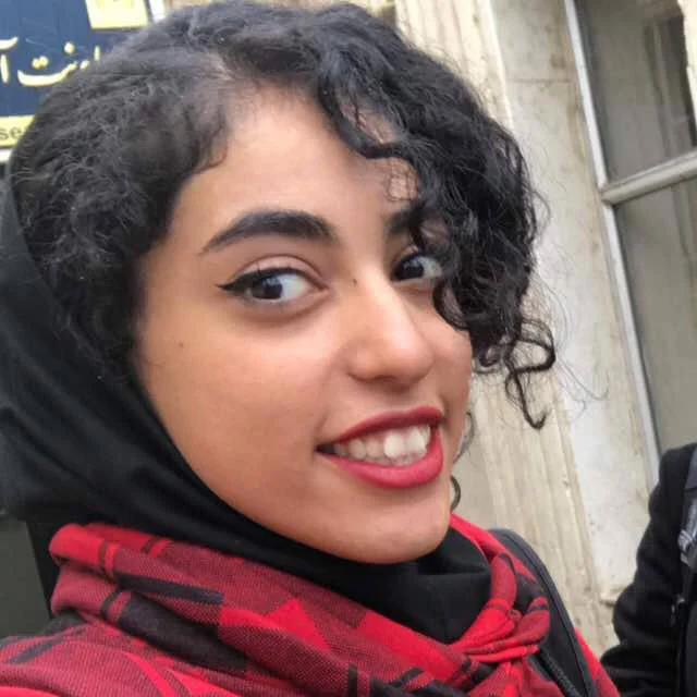 تیم آذر آنلاین- دریا بهرامی